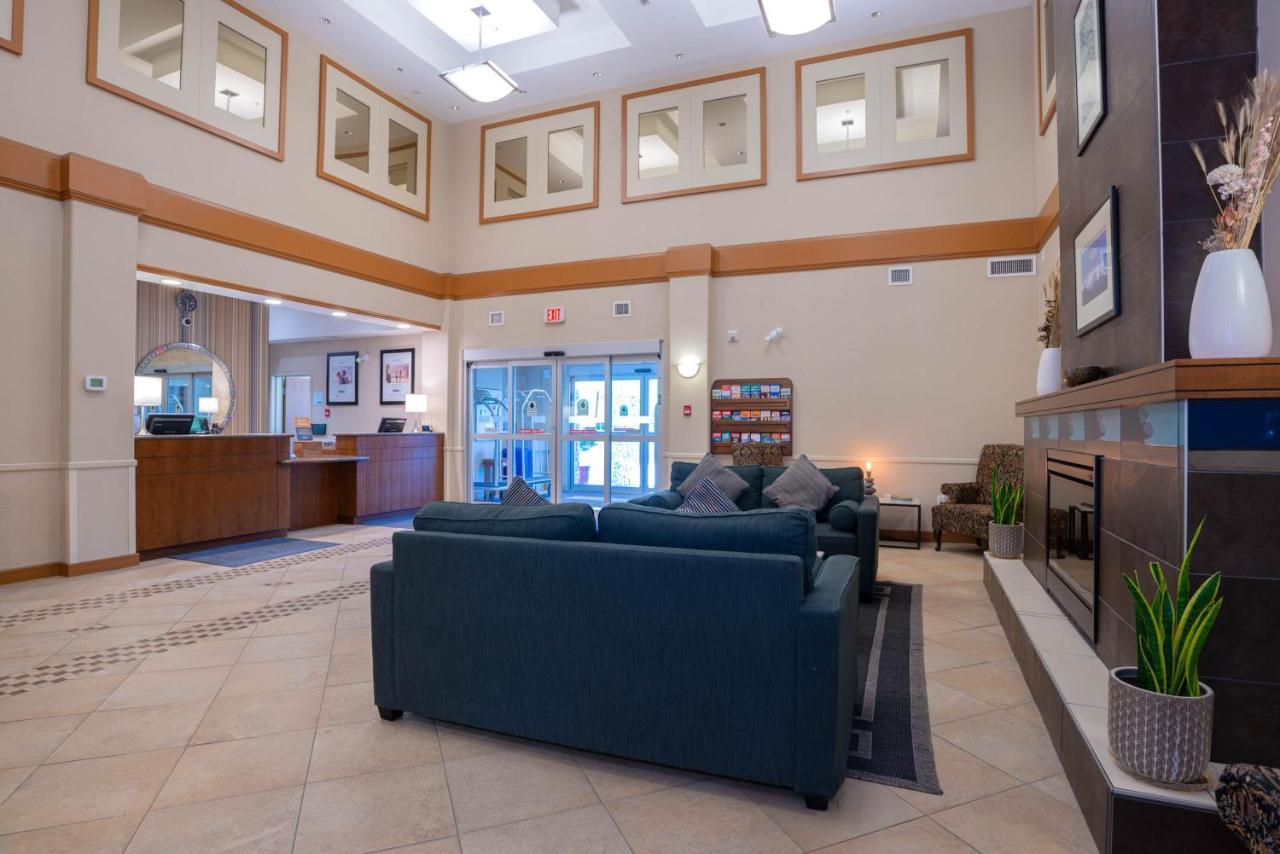 Sandman Hotel And Suites Squamish Zewnętrze zdjęcie